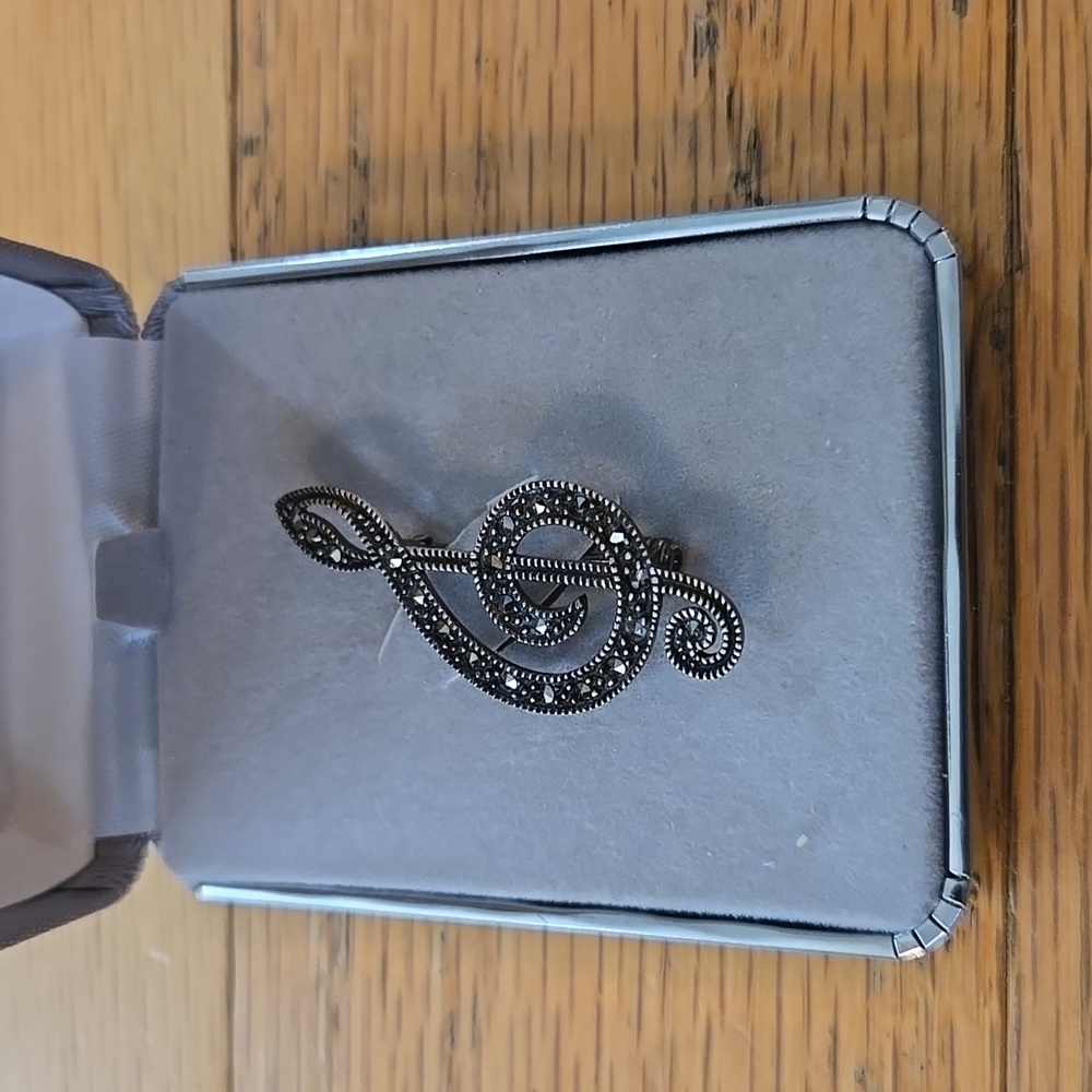 VTG Sterling Silver Brooch